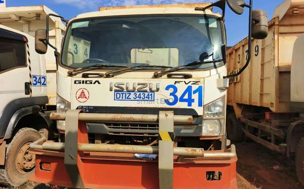 ISUZU  FVZ34 U