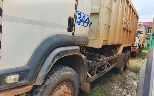 ISUZU  FVZ34 U