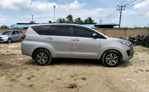 TOYOTA KIJANG INNOVA G