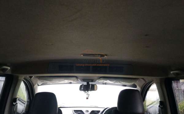 WULING  CONFERO  S 1.5L