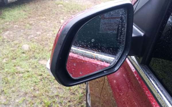 WULING  CONFERO  S 1.5L