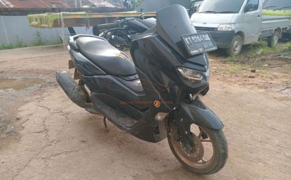 YAMAHA NMAX