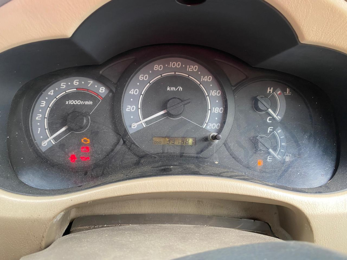 TOYOTA  KIJANG  INNOVA G