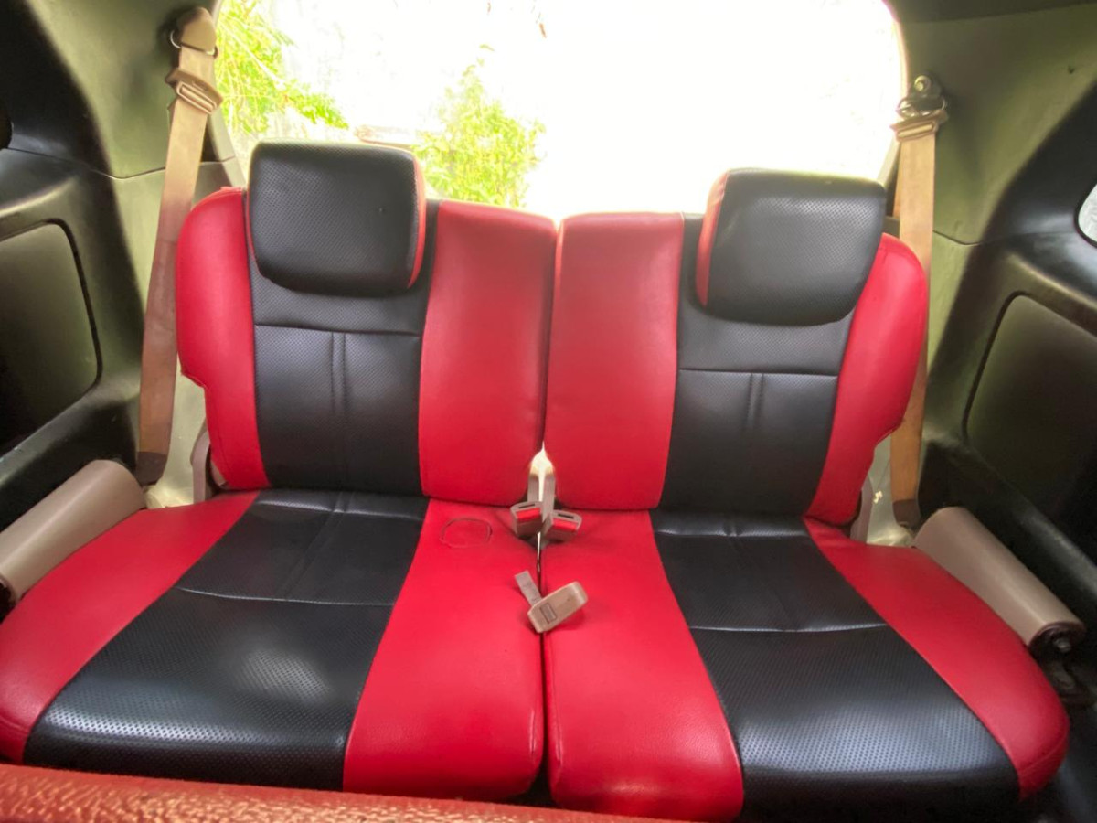 TOYOTA  KIJANG  INNOVA G