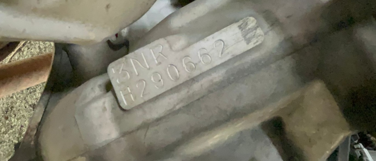 DAIHATSU  SIGRA  1.2 X