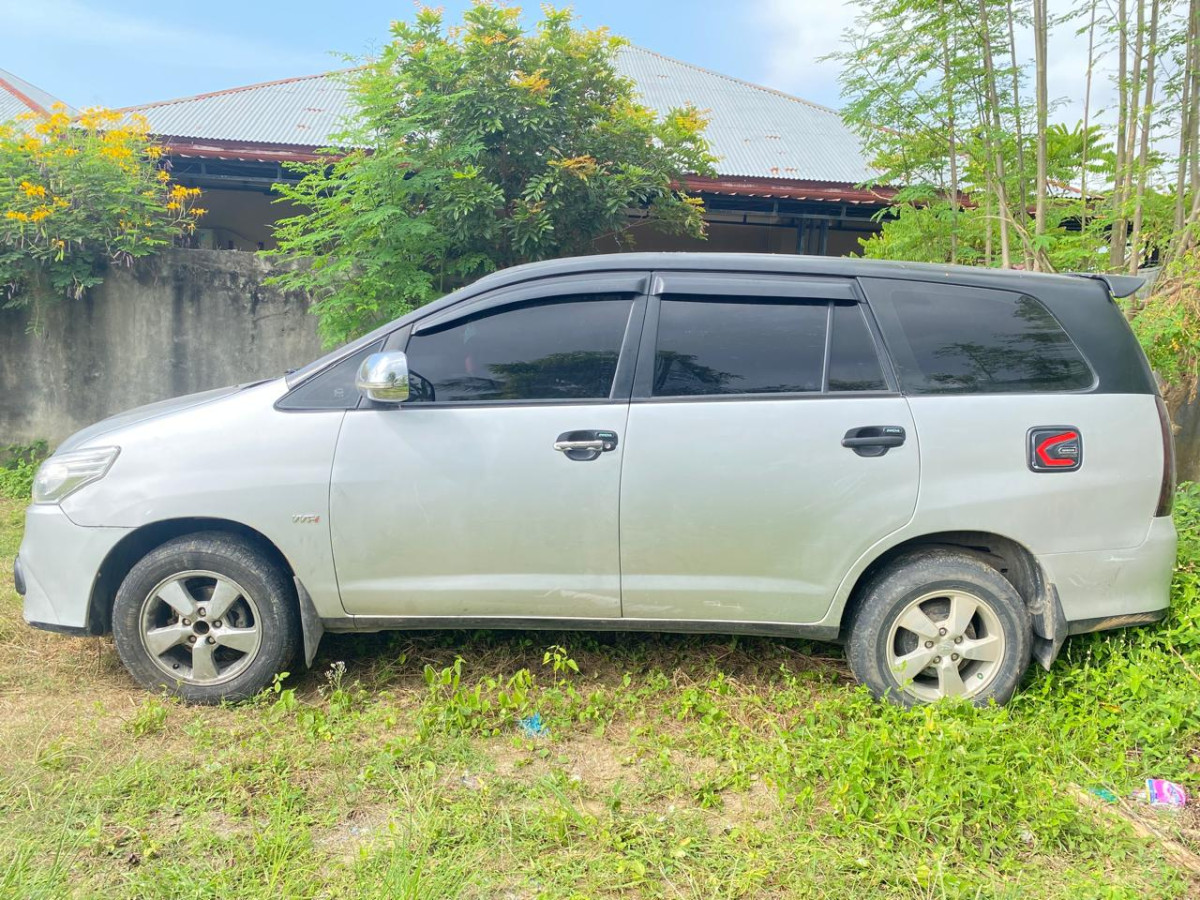 TOYOTA  KIJANG  INNOVA G