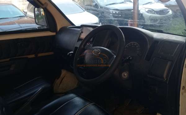 DAIHATSU GRAN MAX BLIND VAN