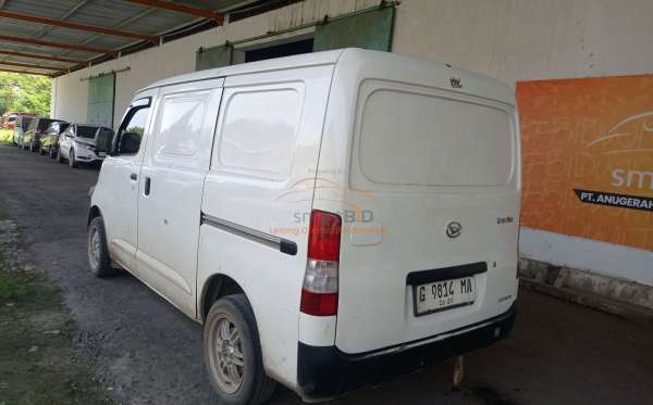 DAIHATSU GRAN MAX BLIND VAN