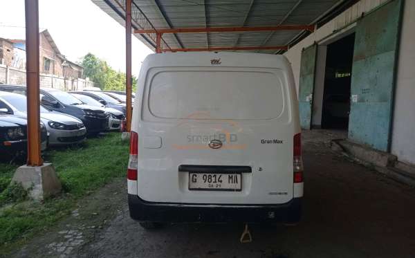 DAIHATSU GRAN MAX BLIND VAN