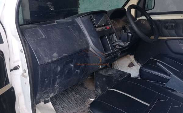 DAIHATSU GRAN MAX BLIND VAN