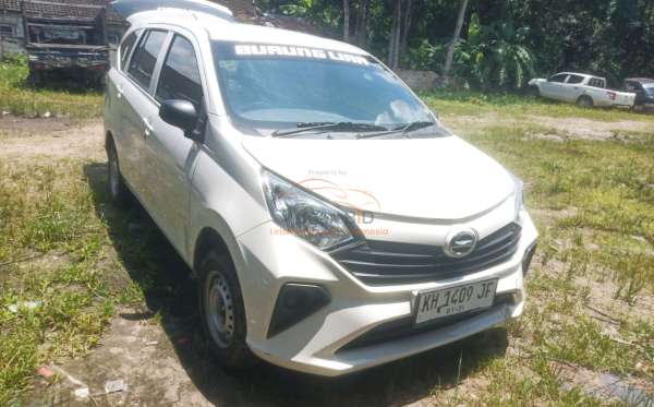 DAIHATSU SIGRA