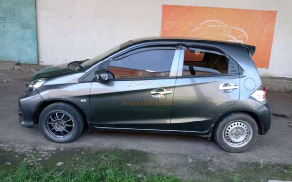 HONDA BRIO