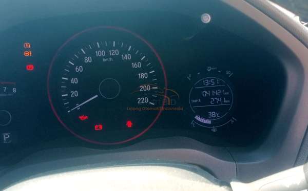 HONDA HRV RU1 1.5 E PLS CVT