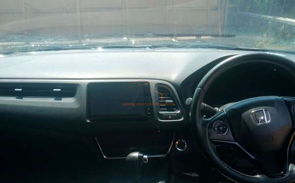 HONDA HRV RU1 1.5 E PLS CVT