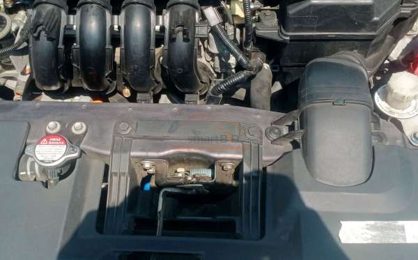 HONDA HRV RU1 1.5 E PLS CVT