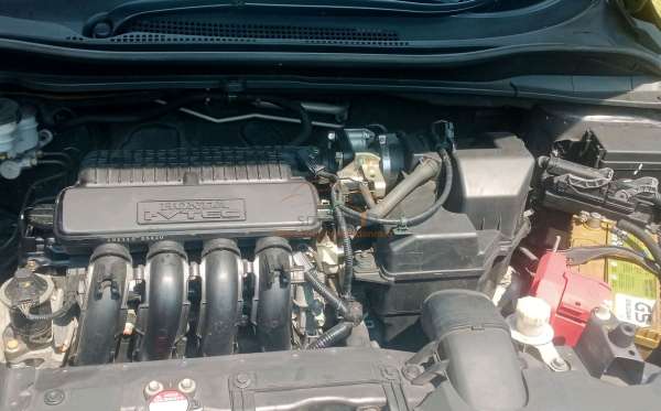 HONDA HRV RU1 1.5 E PLS CVT