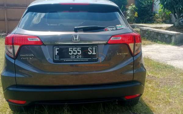 HONDA HRV RU1 1.5 E PLS CVT