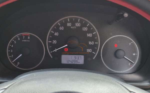 HONDA MOBILIO DD4 1.5 S