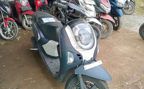 HONDA SCOOPY