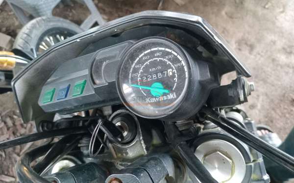 KAWASAKI D-TRACKER SE