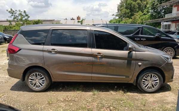 SUZUKI ERTIGA GL