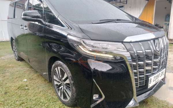 TOYOTA ALPHARD 2.5 G