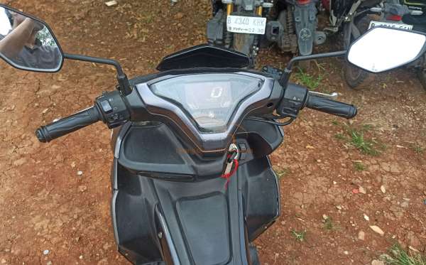 YAMAHA AEROX 155
