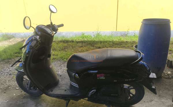 HONDA SCOOPY