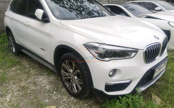 BMW X1 SDRIVE 18I