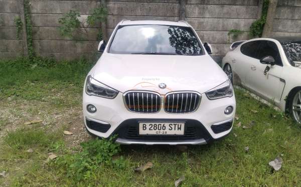 BMW X1 SDRIVE 18I