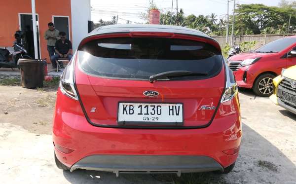 FORD FIESTA1.6L AT S