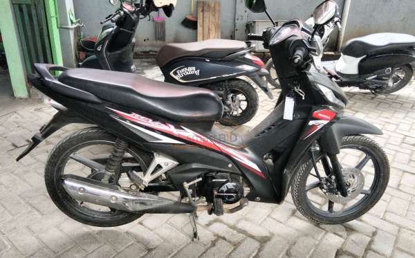 HONDA REVO X