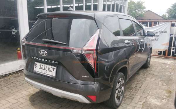 HYUNDAI STARGAZER PRIME 4X2