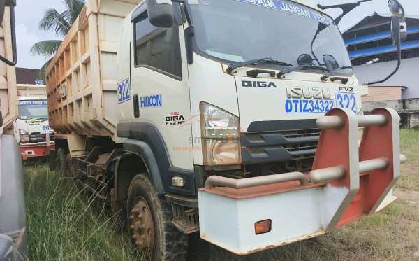 ISUZU  FVZ34 U
