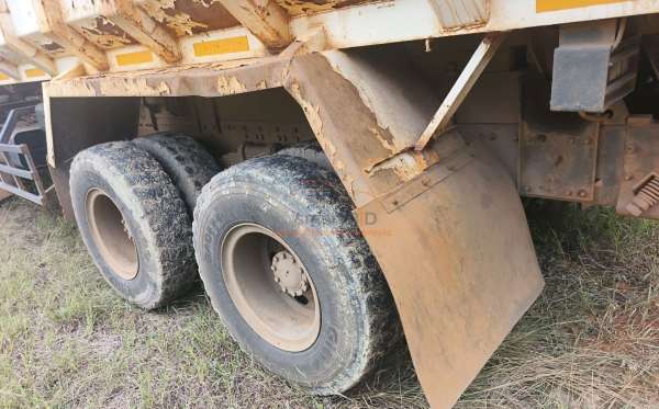 ISUZU  FVZ34 U