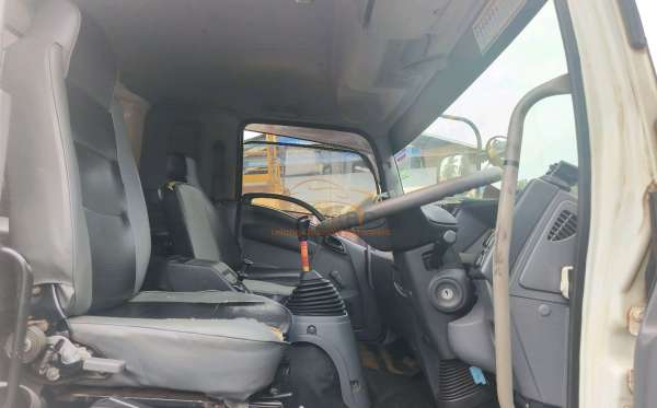 ISUZU  FVZ34 U