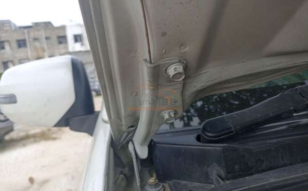 MITSUBISHI PAJERO SPORT 2.5 E GLX (4X4)