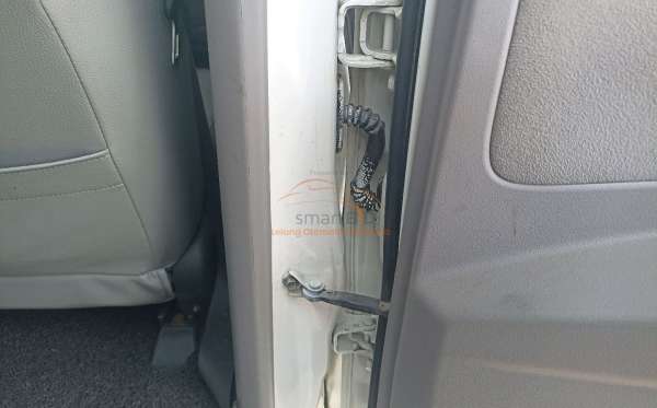 MITSUBISHI PAJERO SPORT 2.5 E GLX (4X4)