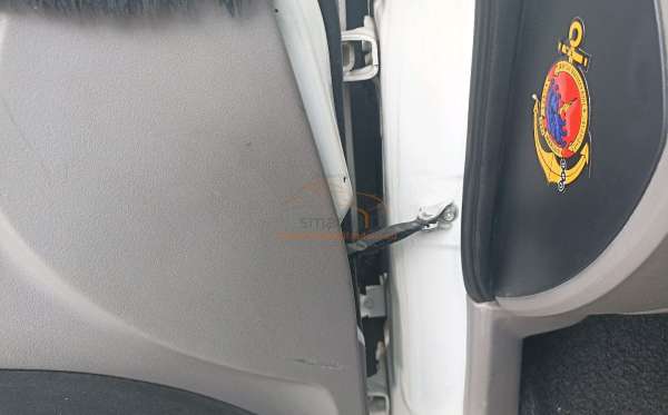 MITSUBISHI PAJERO SPORT 2.5 E GLX (4X4)