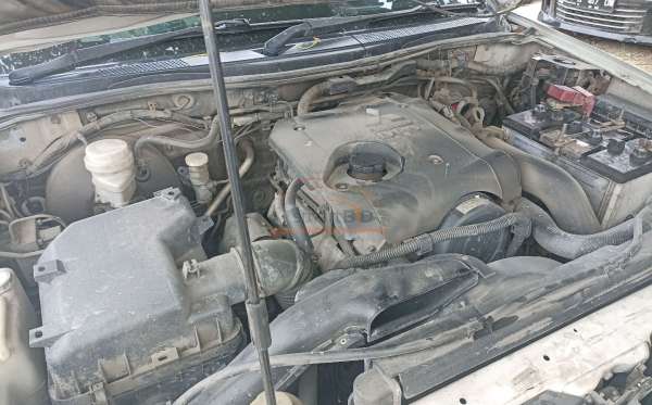 MITSUBISHI PAJERO SPORT 2.5 E GLX (4X4)