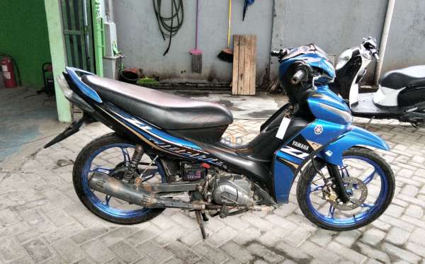 YAMAHA JUPITER Z1 FI CW