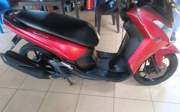 YAMAHA LEXI