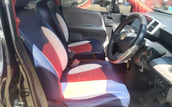 HONDA FREED GB3 1.5 E