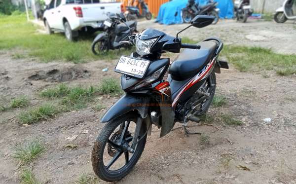 HONDA REVO X