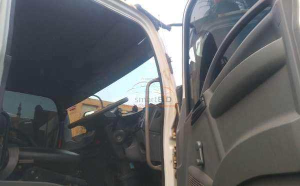 ISUZU  FVZ34 U