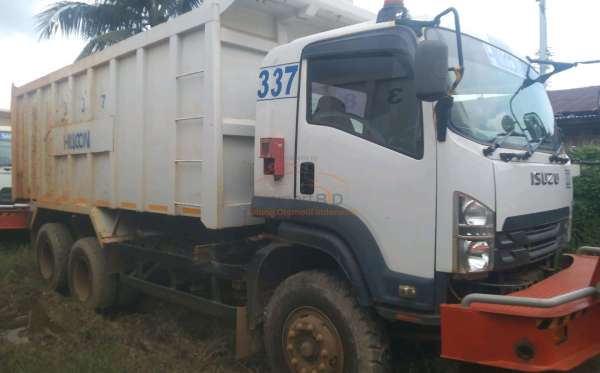 ISUZU  FVZ34 U
