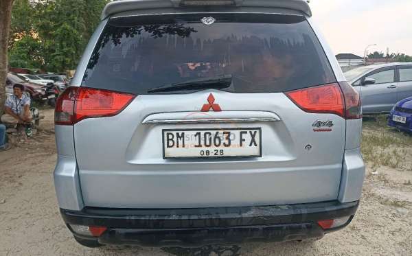 MITSUBISHI PAJERO SPORT 2.5 E GLX (4X4)