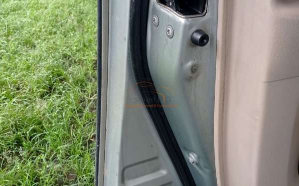 TOYOTA INNOVA V