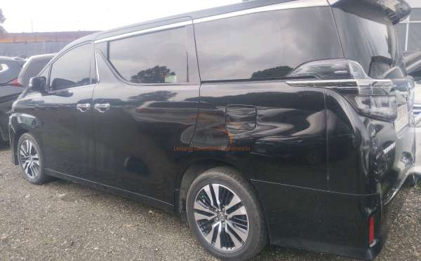 TOYOTA VELLFIRE 2.5G