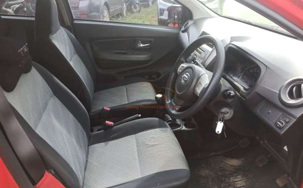 DAIHATSU AYLA 1.0 X